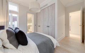 Maresfield Gardens Hampstead NW3 5SD