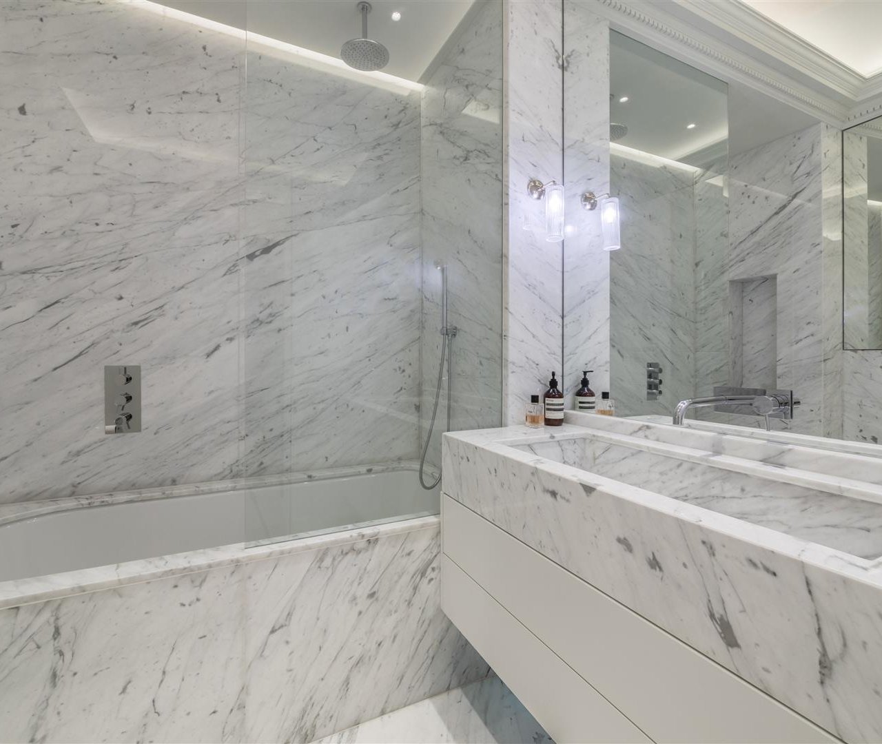 Maresfield Gardens Hampstead NW3 5SD