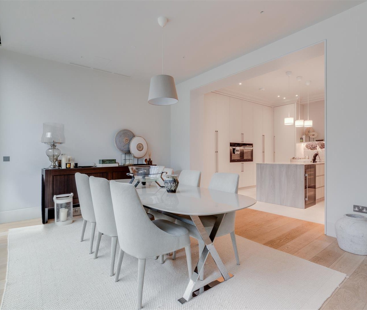 Maresfield Gardens Hampstead NW3 5SD