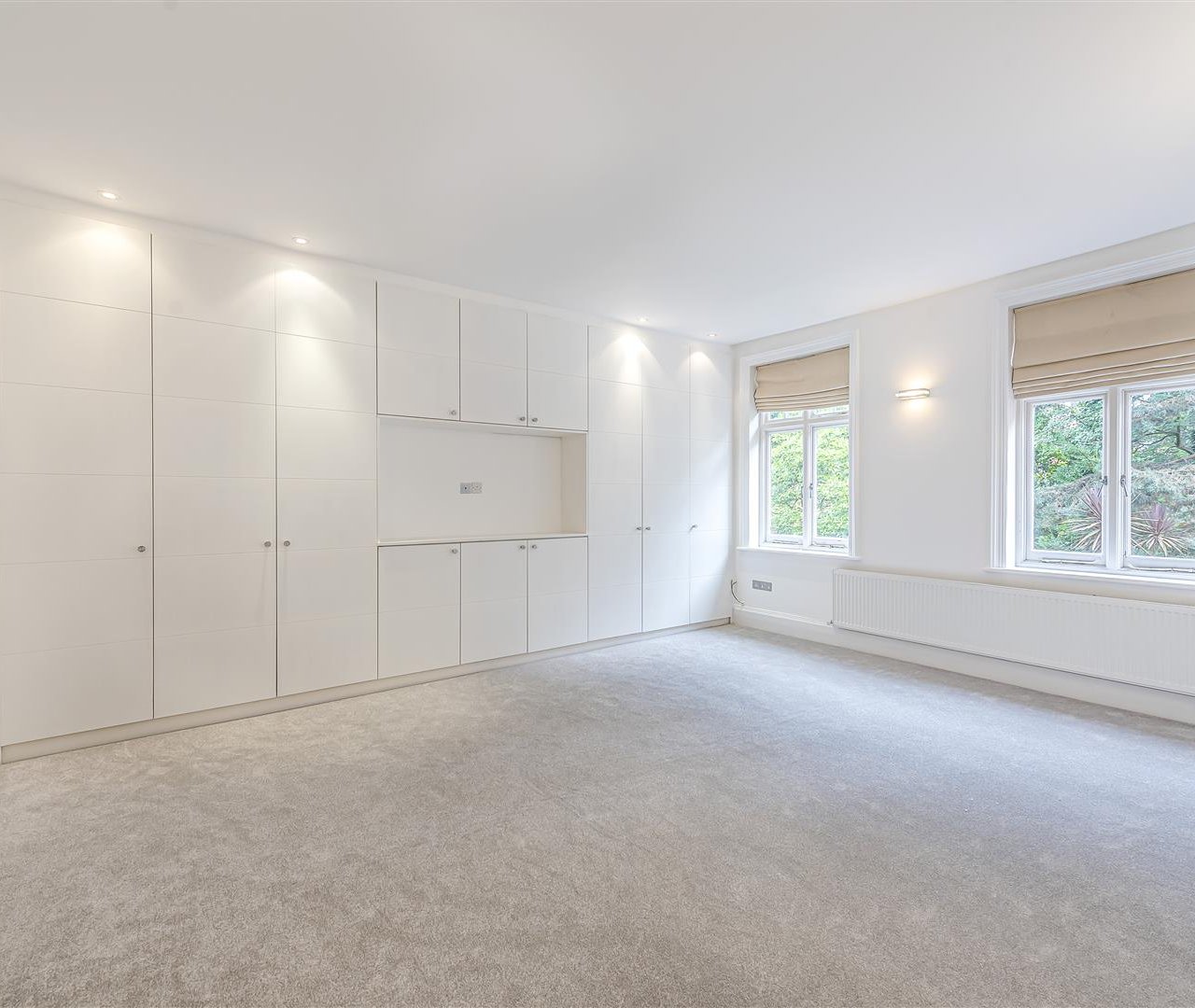 Bracknell Gardens Hampstead NW3 7ED