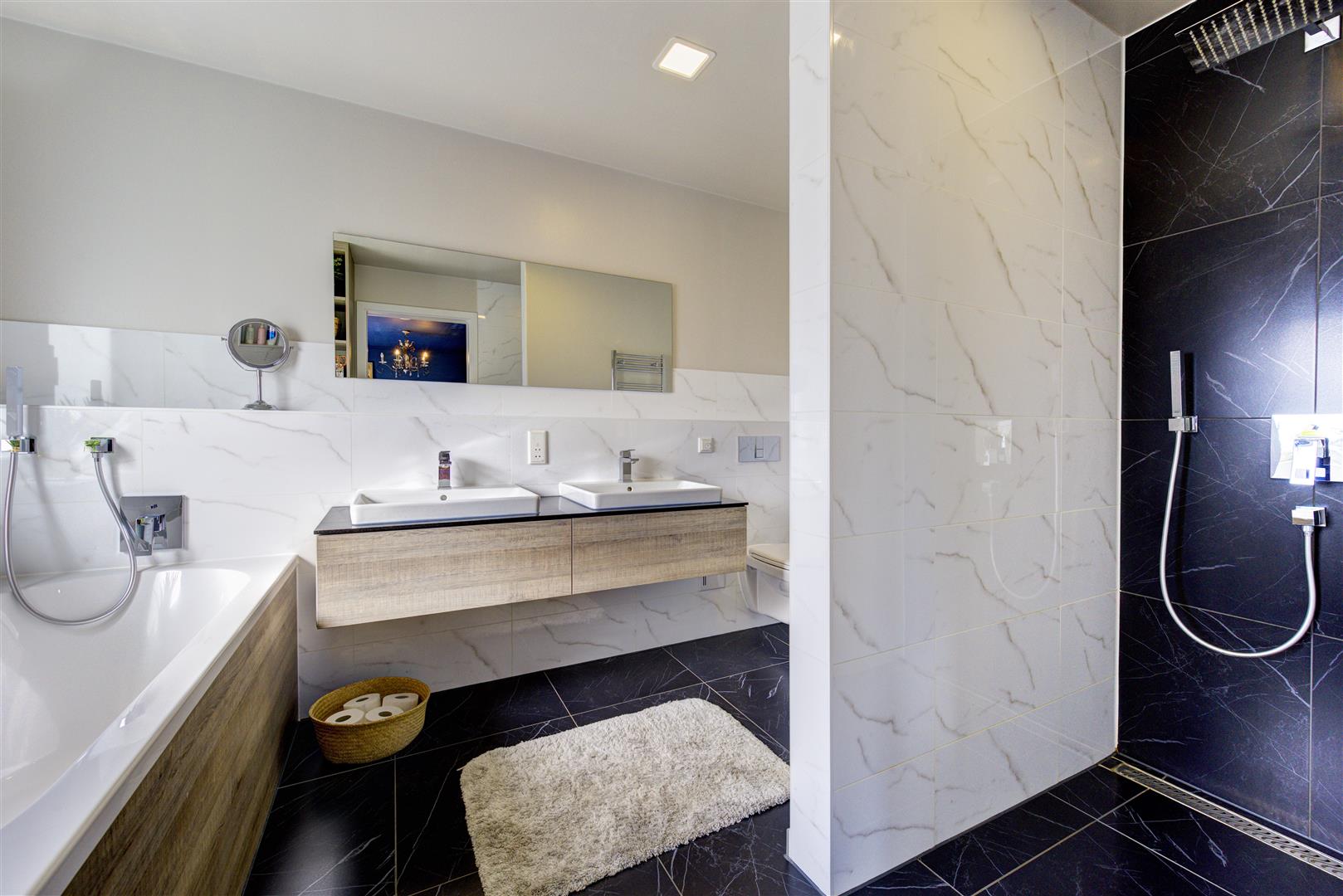 Hodford Road Golders Green NW11 8NL