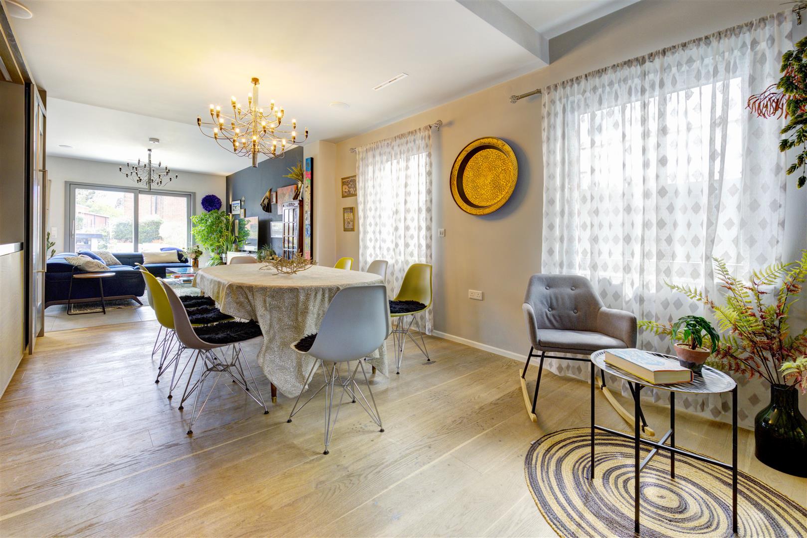 Hodford Road Golders Green NW11 8NL