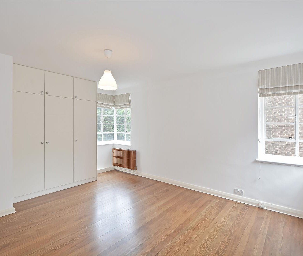 Frognal Lane Hampstead NW3 7EA