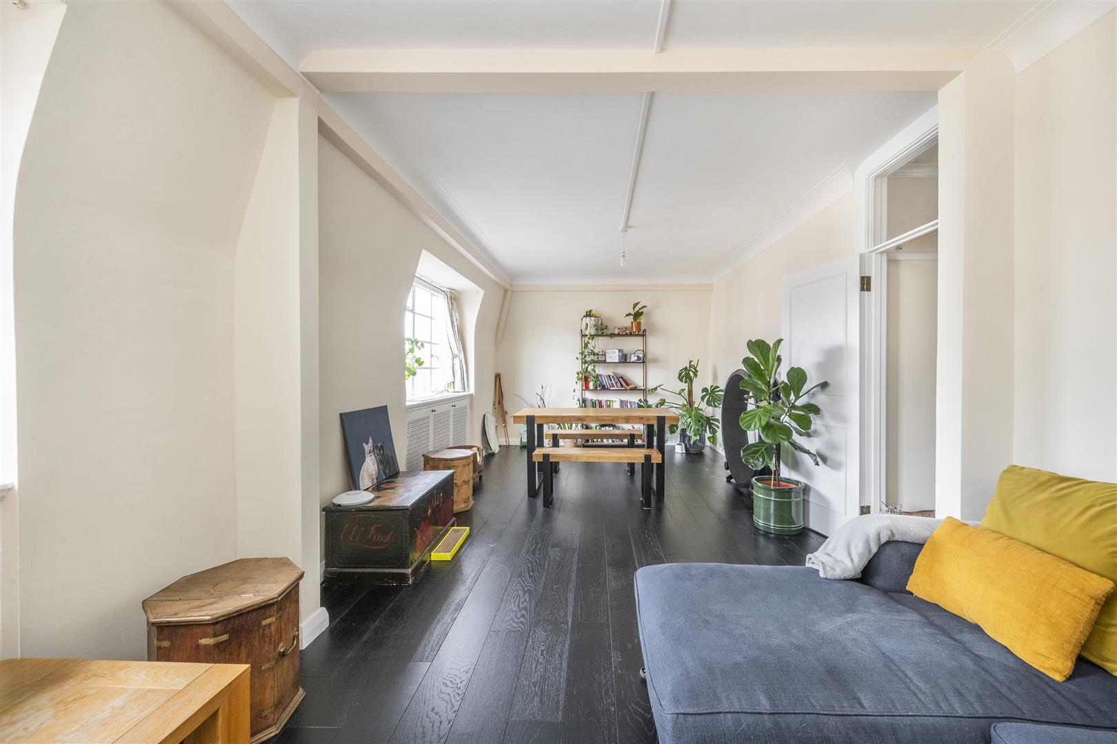 Frognal Lane, Hampstead, NW3 7EA