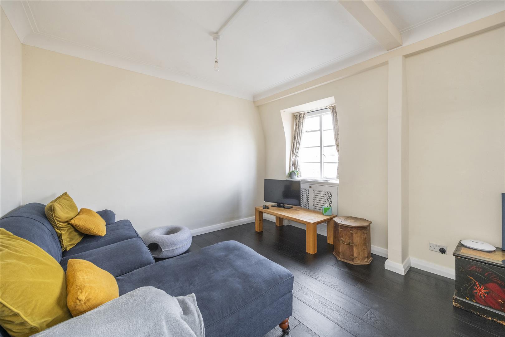 Frognal Lane, Hampstead, NW3 7EA