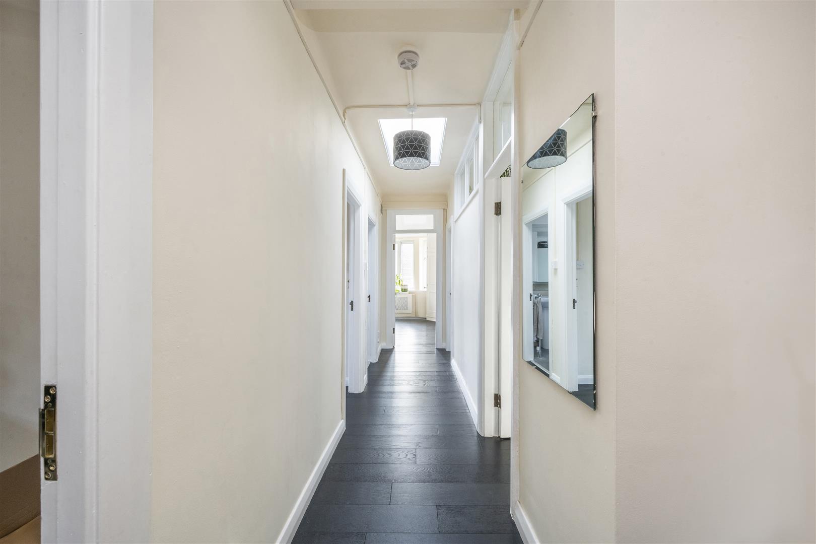 Frognal Lane, Hampstead, NW3 7EA