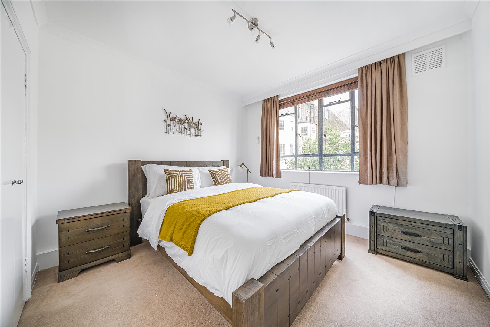 Wimpole Street, Marylebone, W1G 8AR