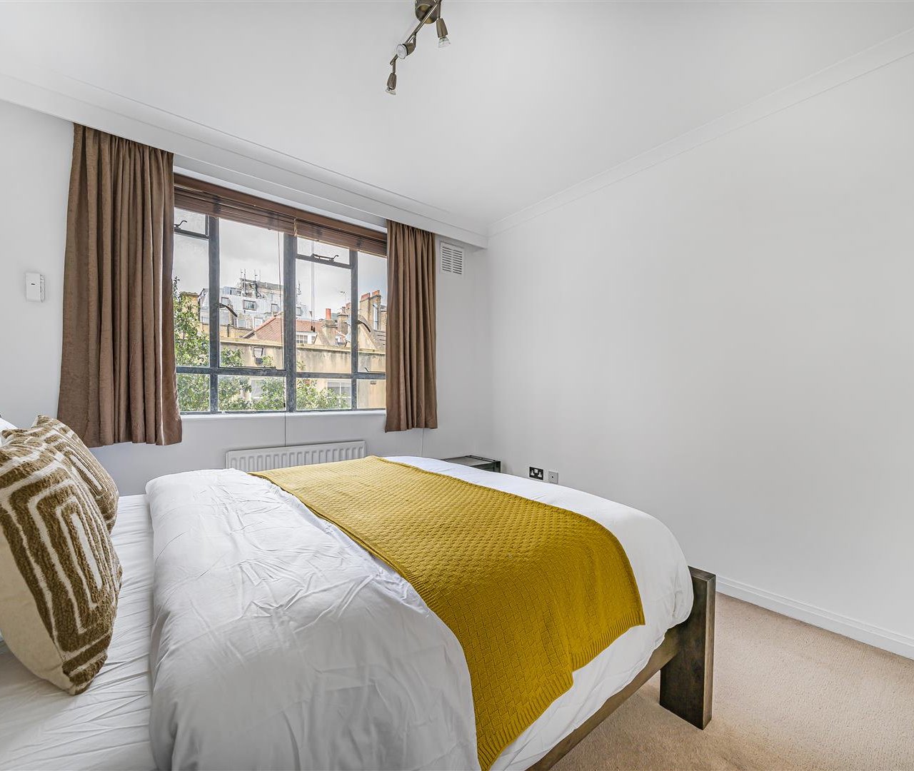 Wimpole Street, Marylebone, W1G 8AR
