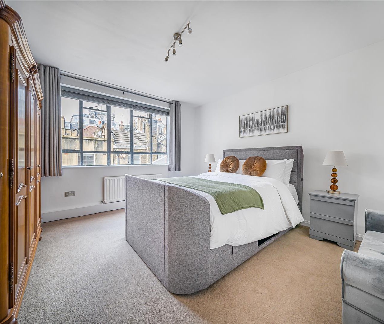 Wimpole Street, Marylebone, W1G 8AR