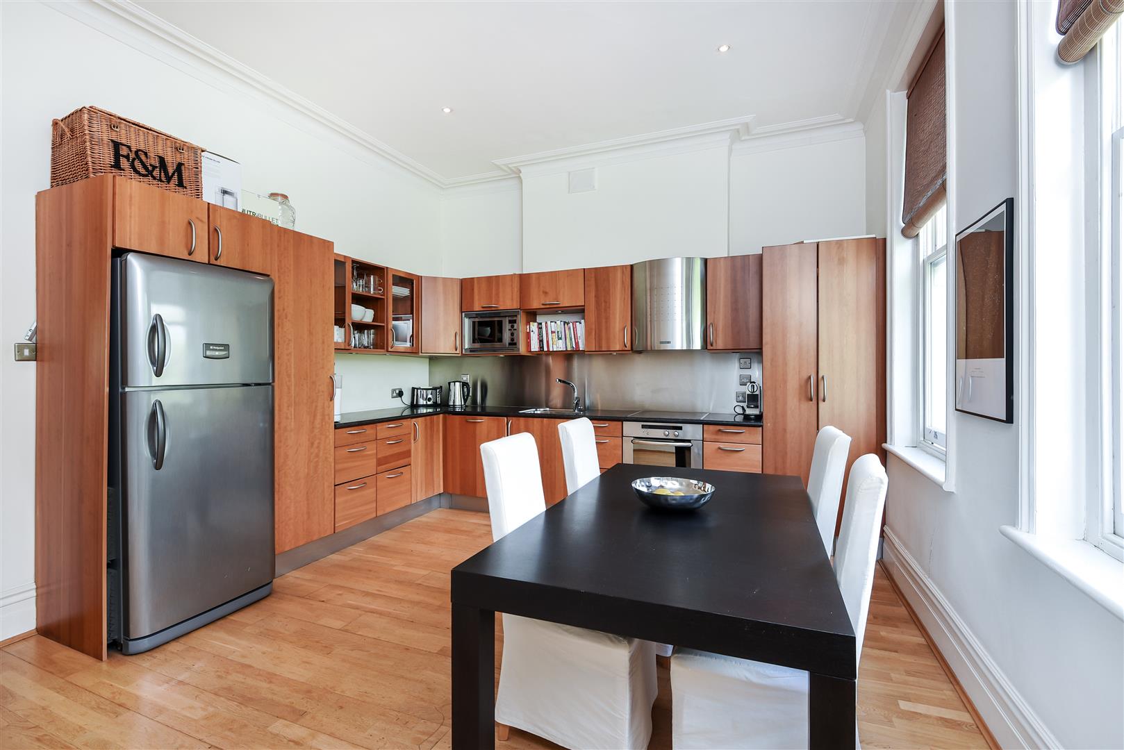 Chesterford Gardens, Hampstead, NW3 7DE