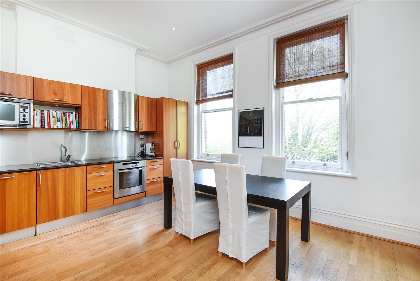 Chesterford Gardens, Hampstead, NW3 7DE