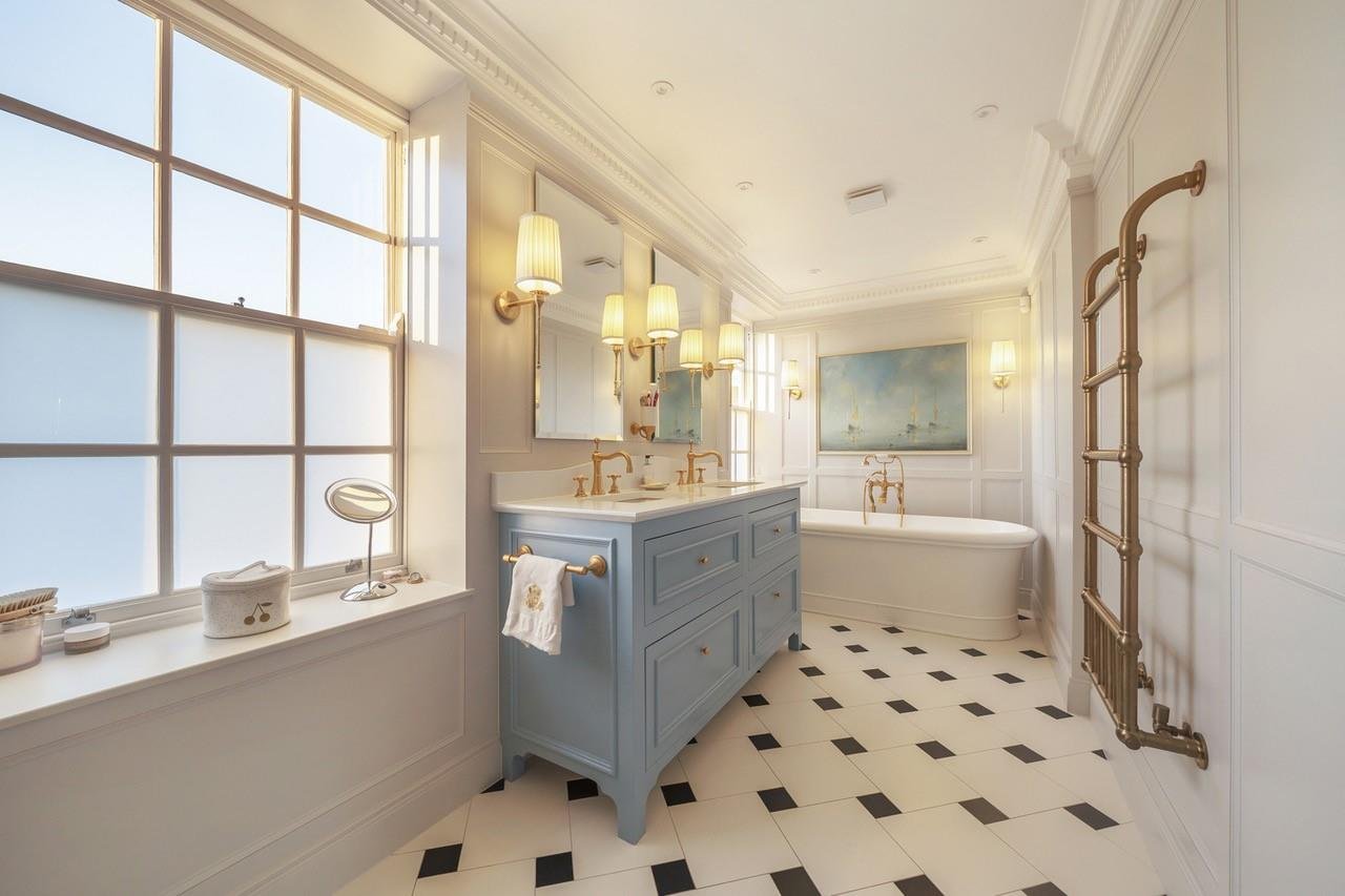 Wellgarth Road Hampstead Garden Suburb NW11 7HP