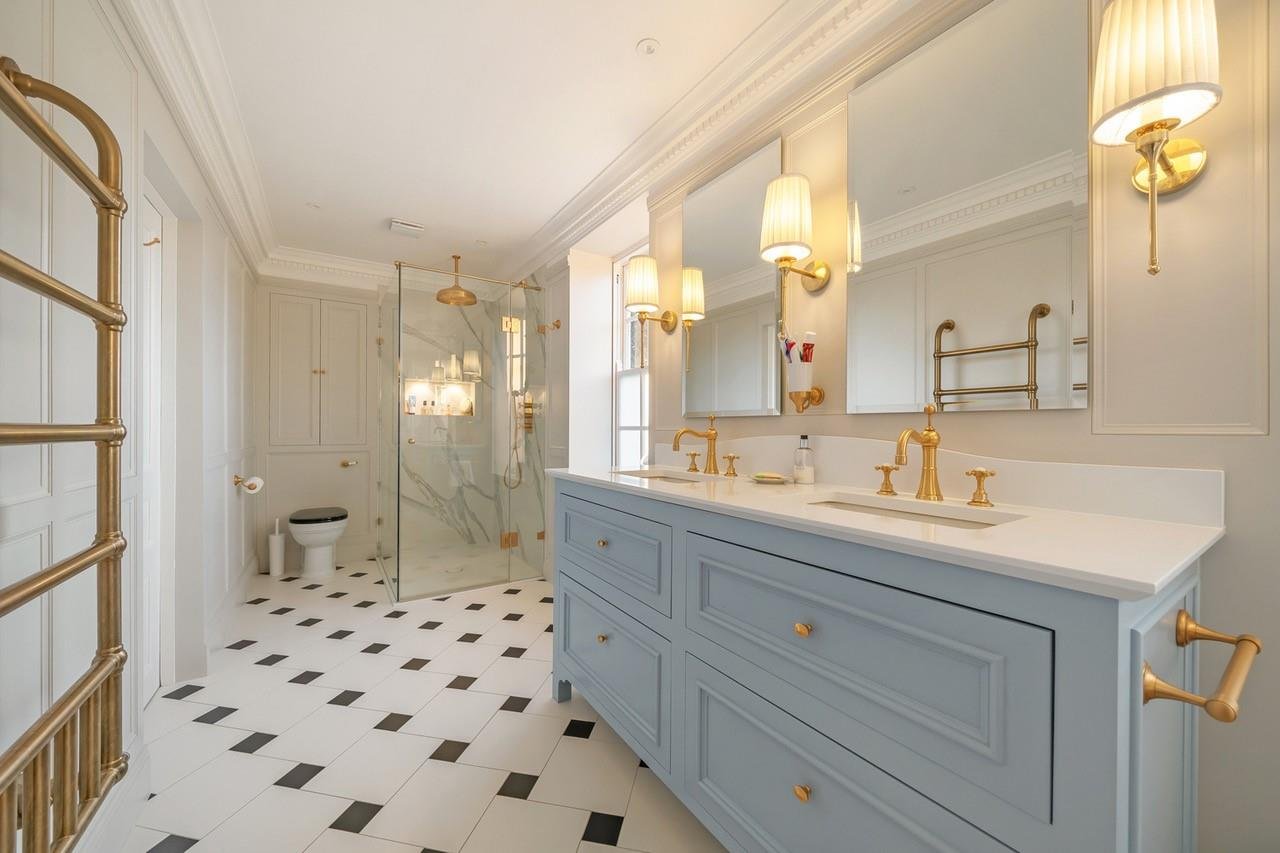 Wellgarth Road Hampstead Garden Suburb NW11 7HP