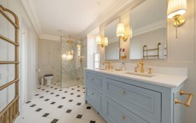 Wellgarth Road Hampstead Garden Suburb NW11 7HP