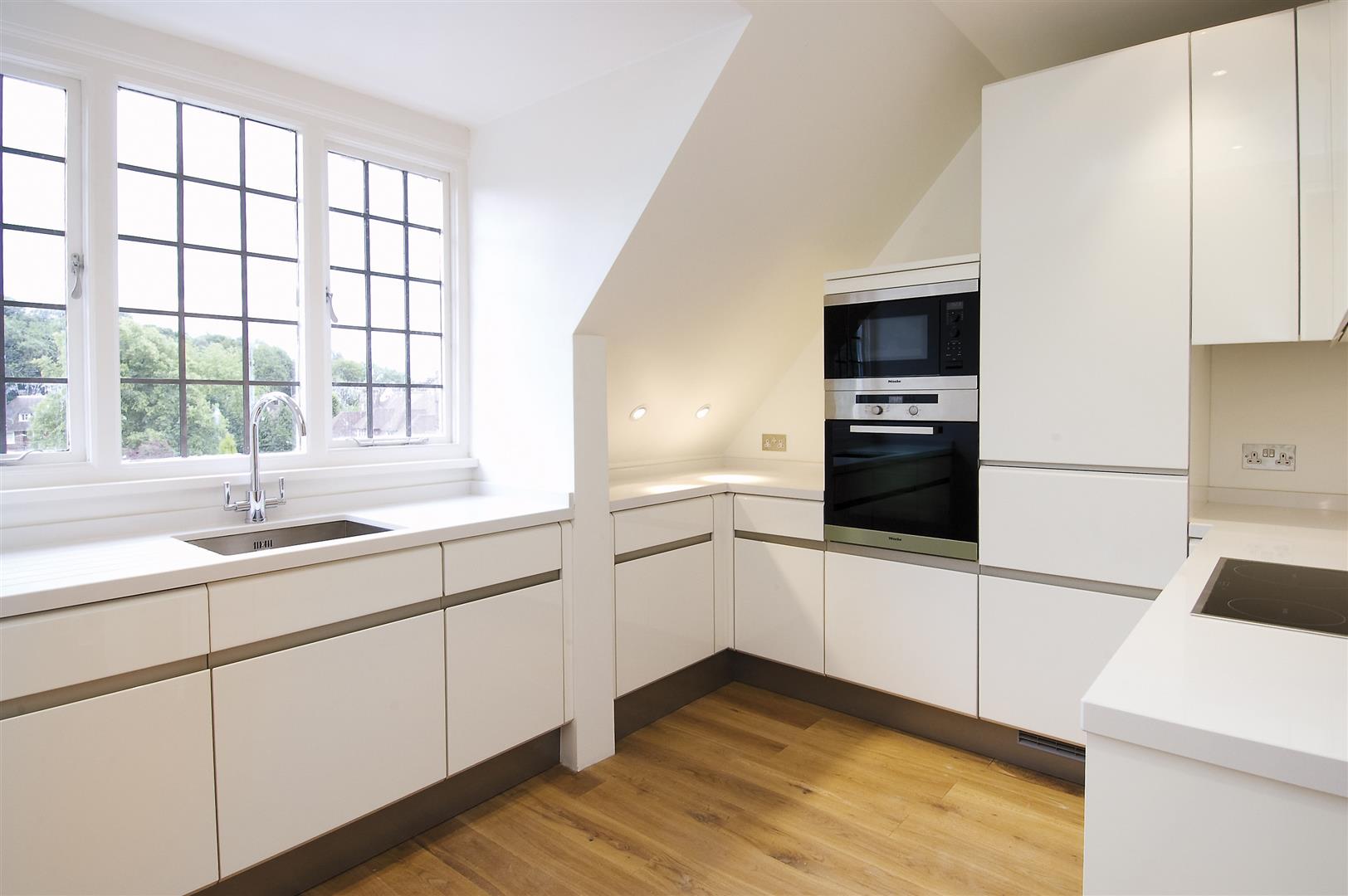 Templewood Avenue Hampstead NW3 7UY