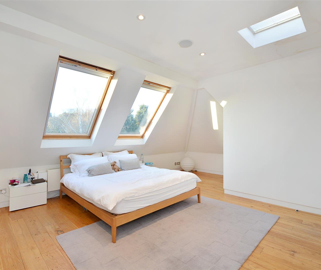 Templewood Avenue Hampstead NW3 7UY