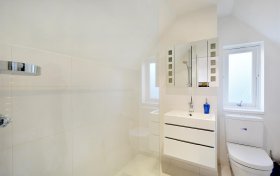 Templewood Avenue Hampstead NW3 7UY