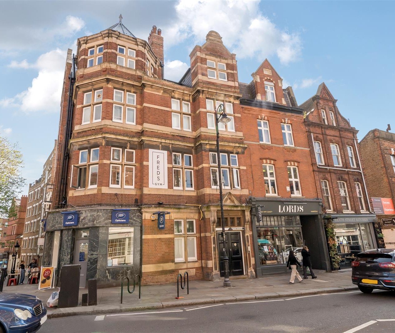 Heath Street, Hampstead Village, NW3 6TE