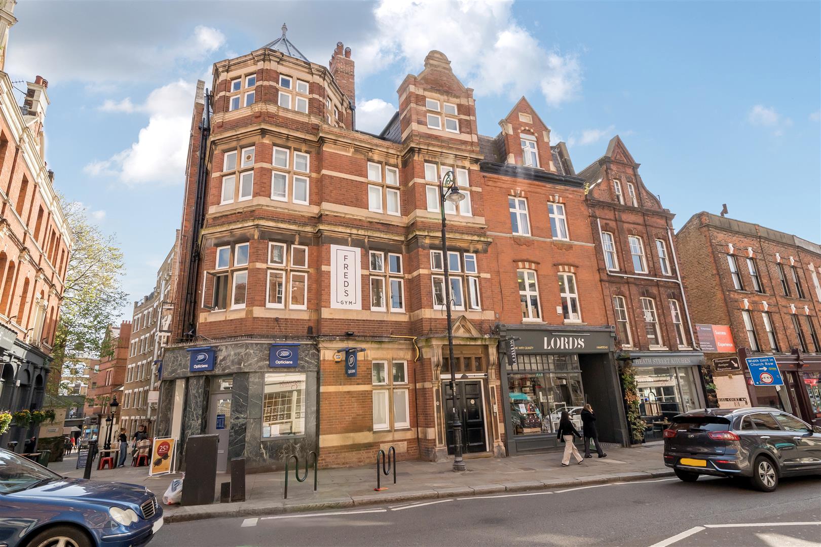 Heath Street, Hampstead Village, NW3 6TE