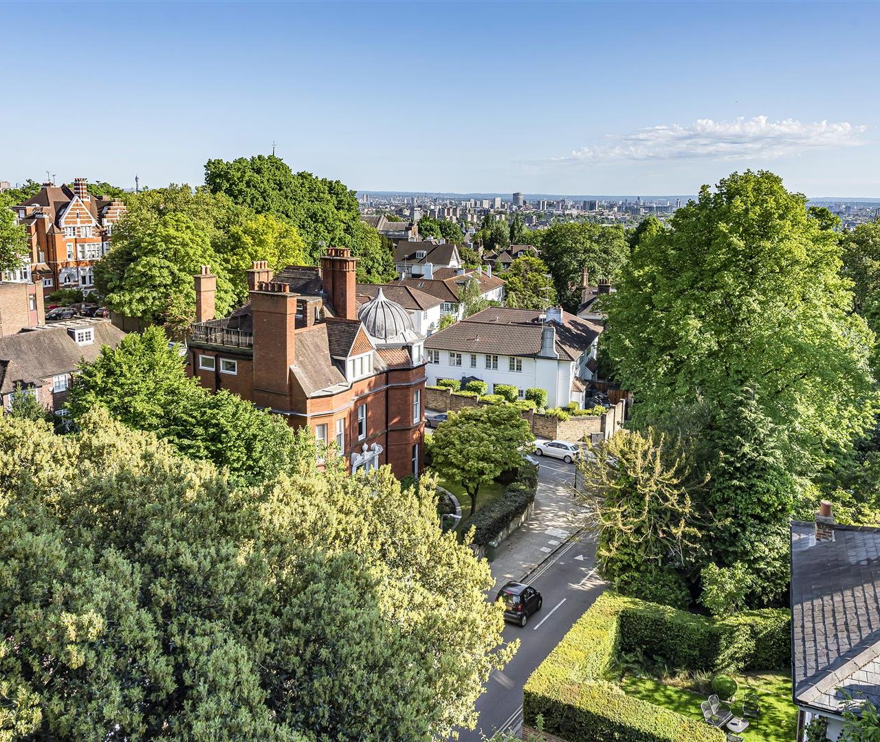 Frognal Hampstead NW3 6XT