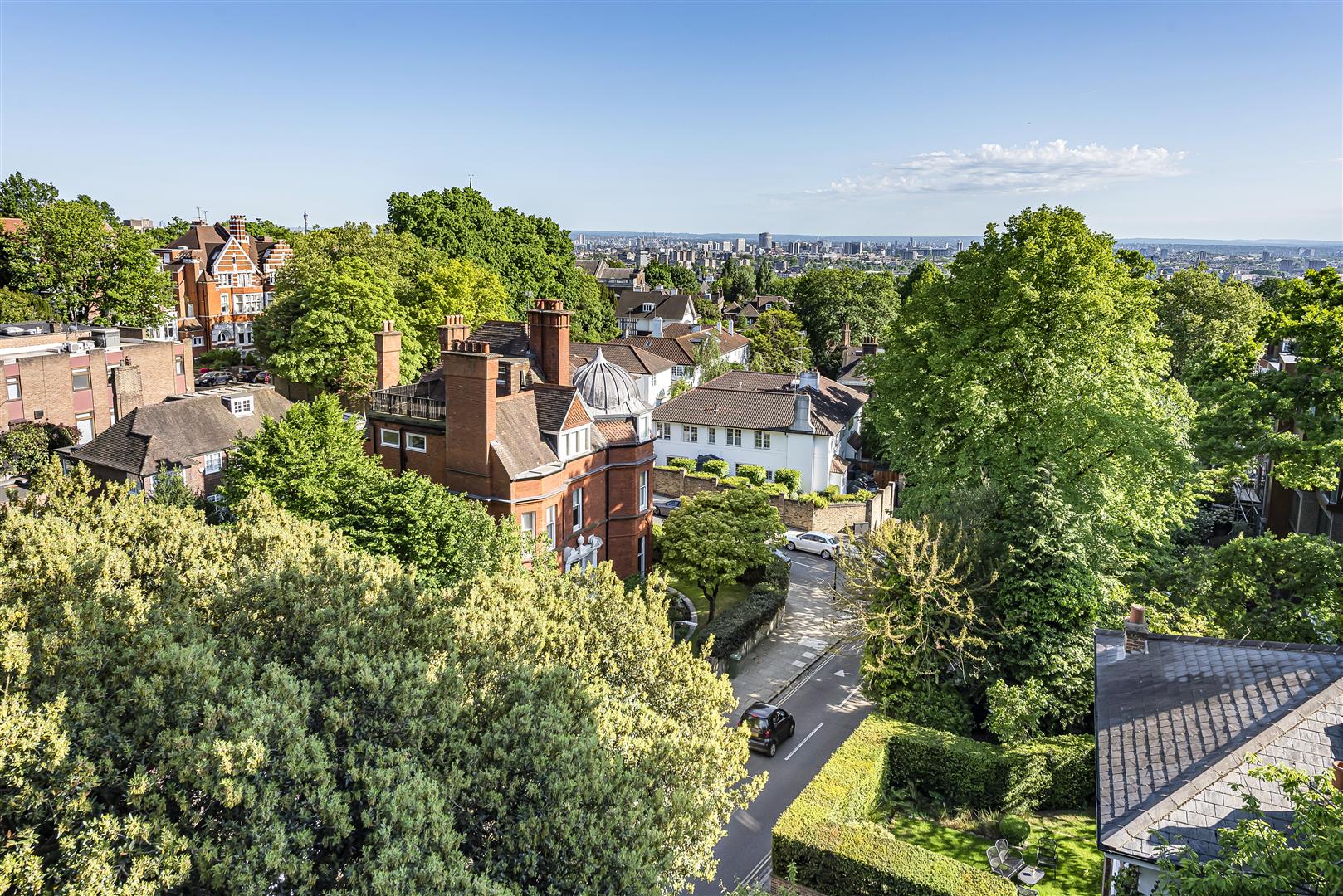 Frognal Hampstead NW3 6XT