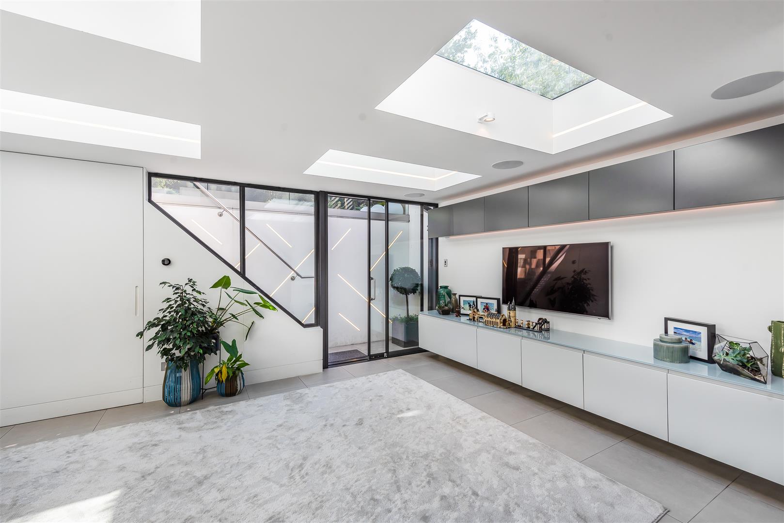 South Hill Park Gardens London NW3 2TG