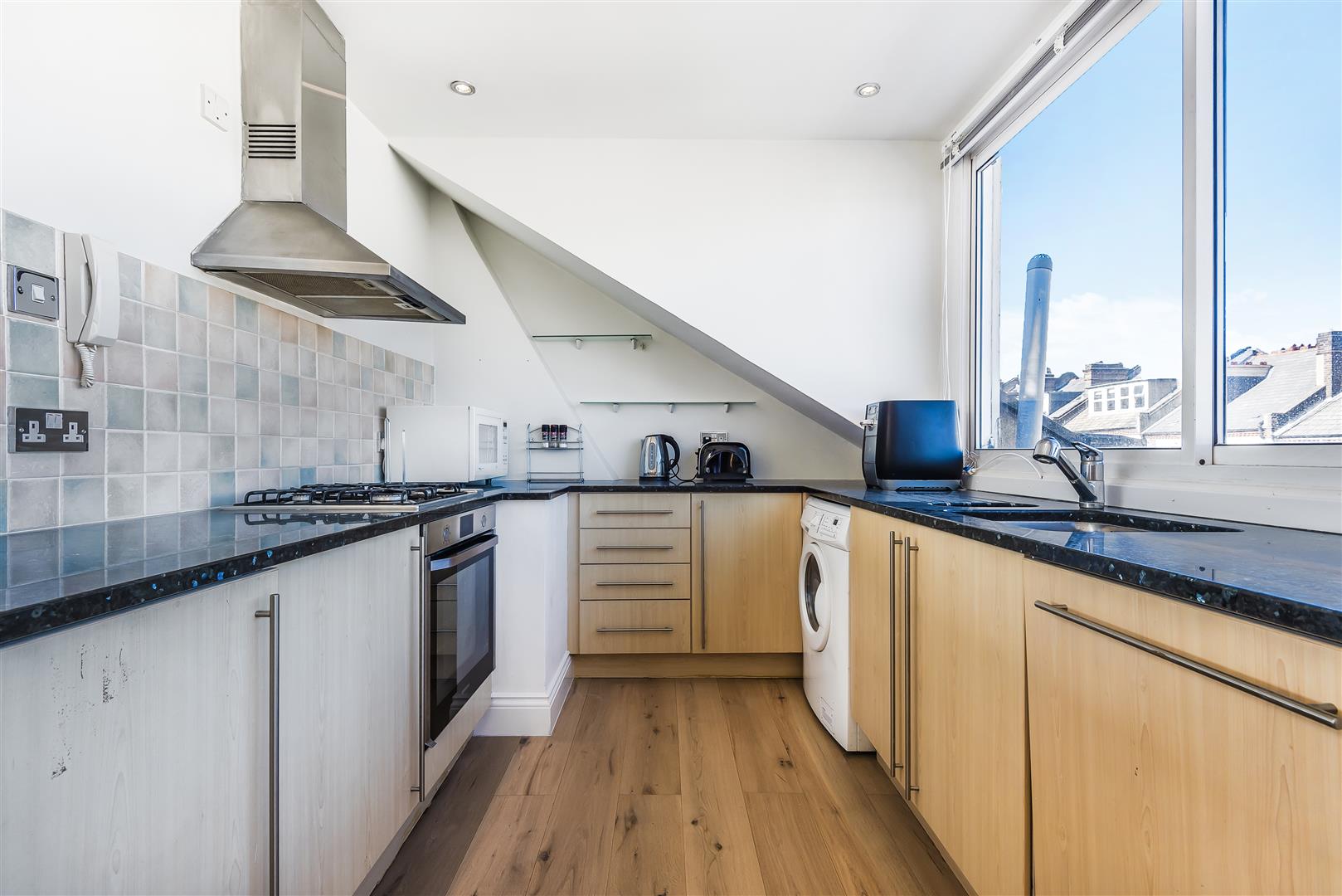 Carlingford Road, Hampstead, NW3 1RY