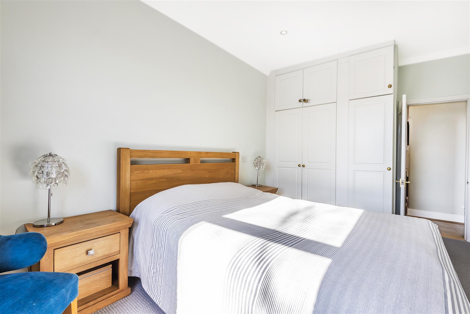 Carlingford Road, Hampstead, NW3 1RY