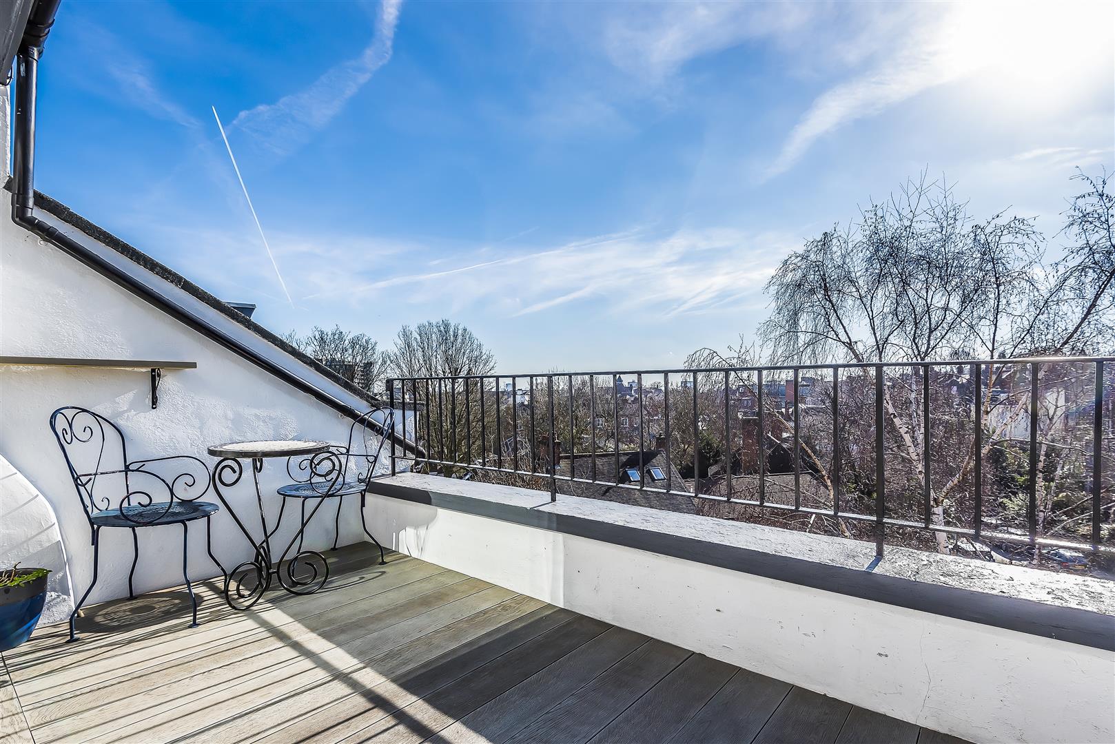 Carlingford Road, Hampstead, NW3 1RY