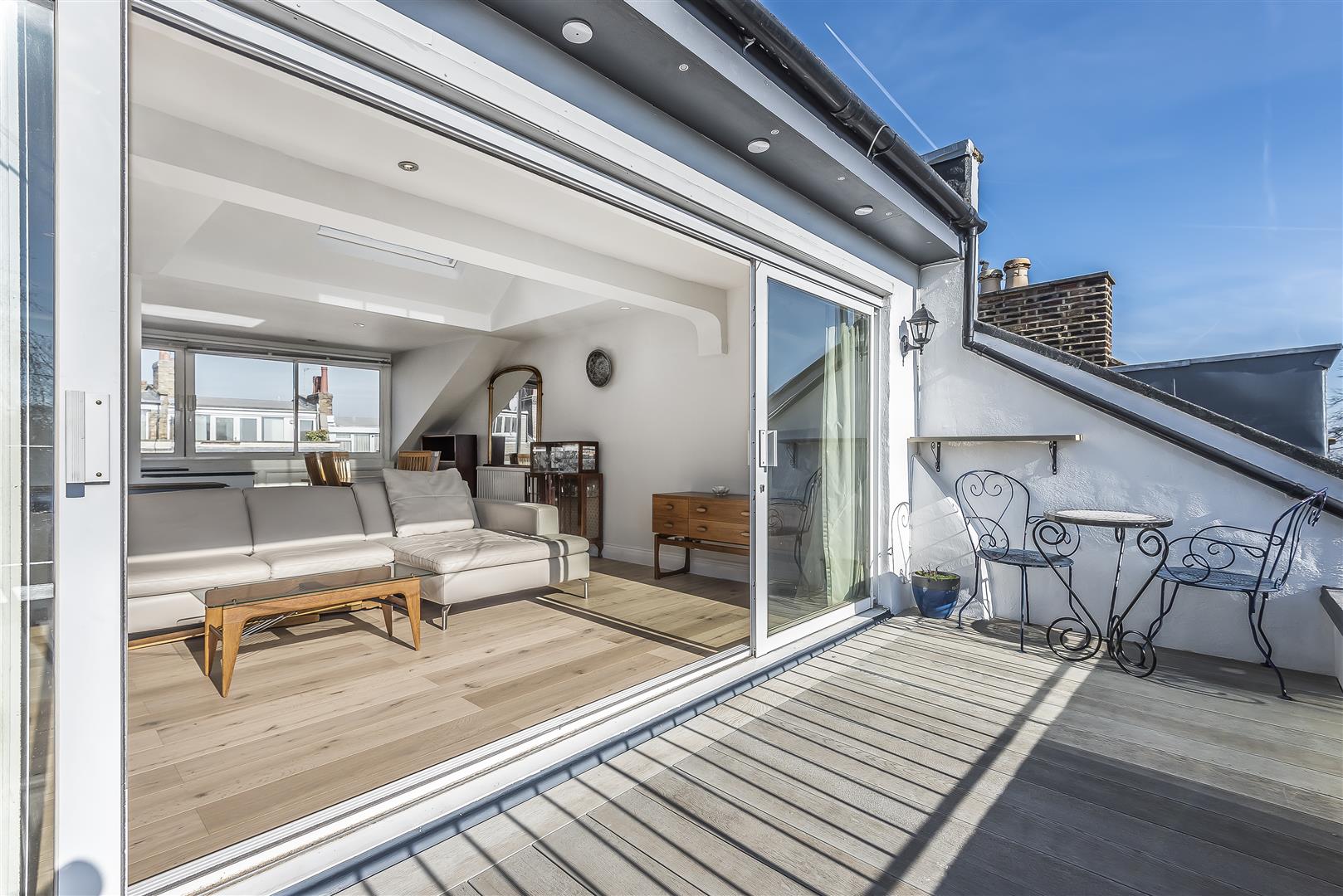 Carlingford Road, Hampstead, NW3 1RY