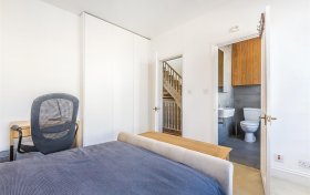 Carlingford Road, Hampstead, NW3 1RY