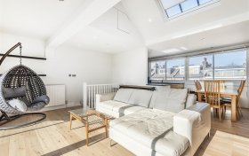 Carlingford Road, Hampstead, NW3 1RY