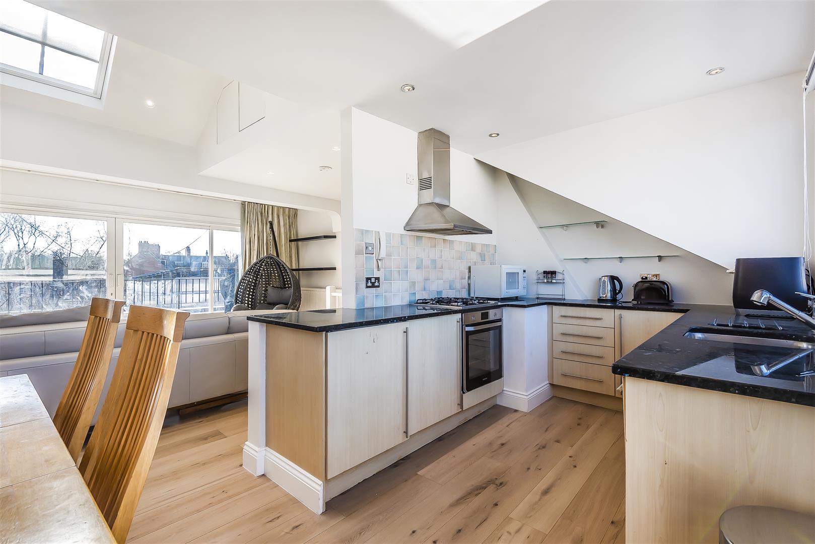 Carlingford Road, Hampstead, NW3 1RY