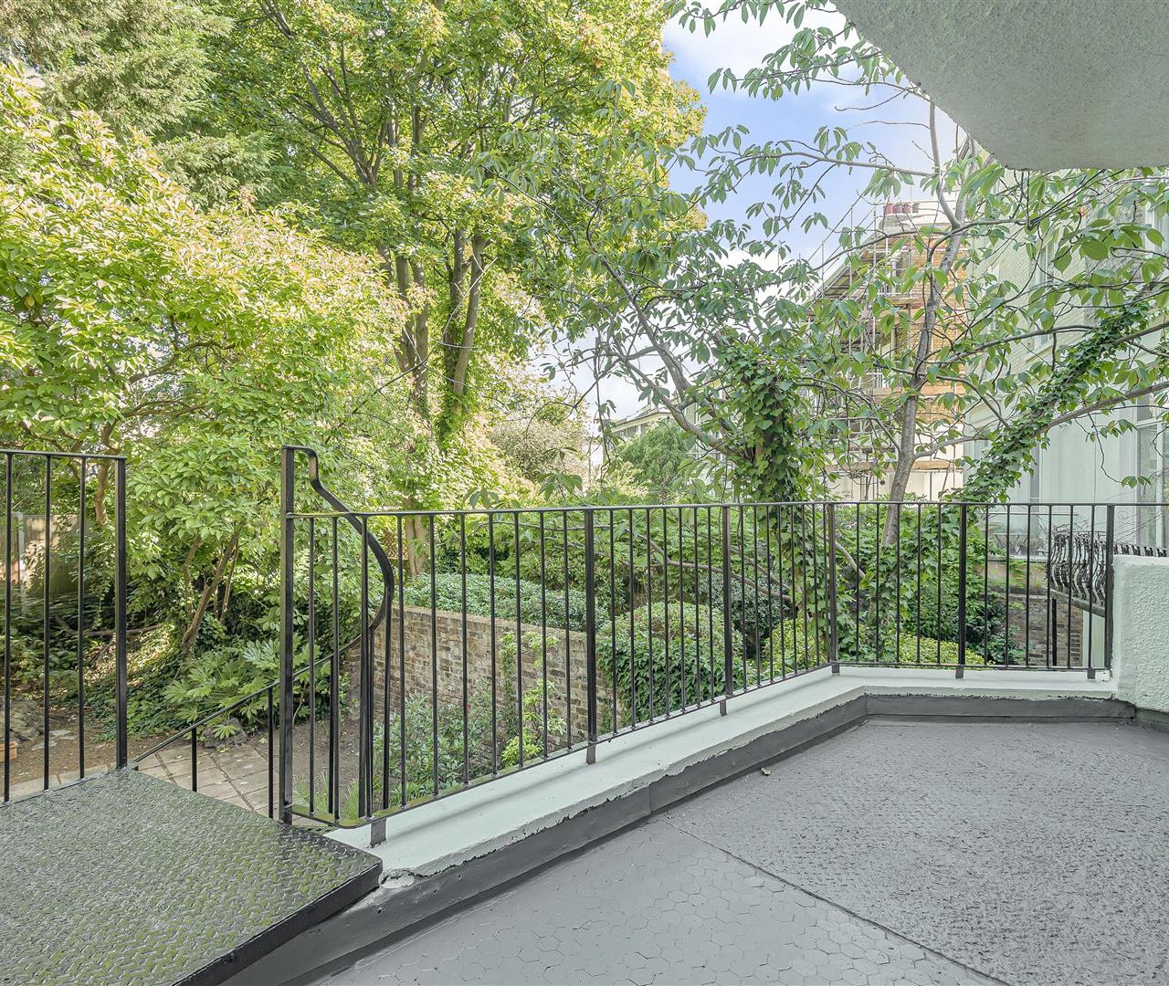 Upper Park Road Belsize Park NW3 2UN