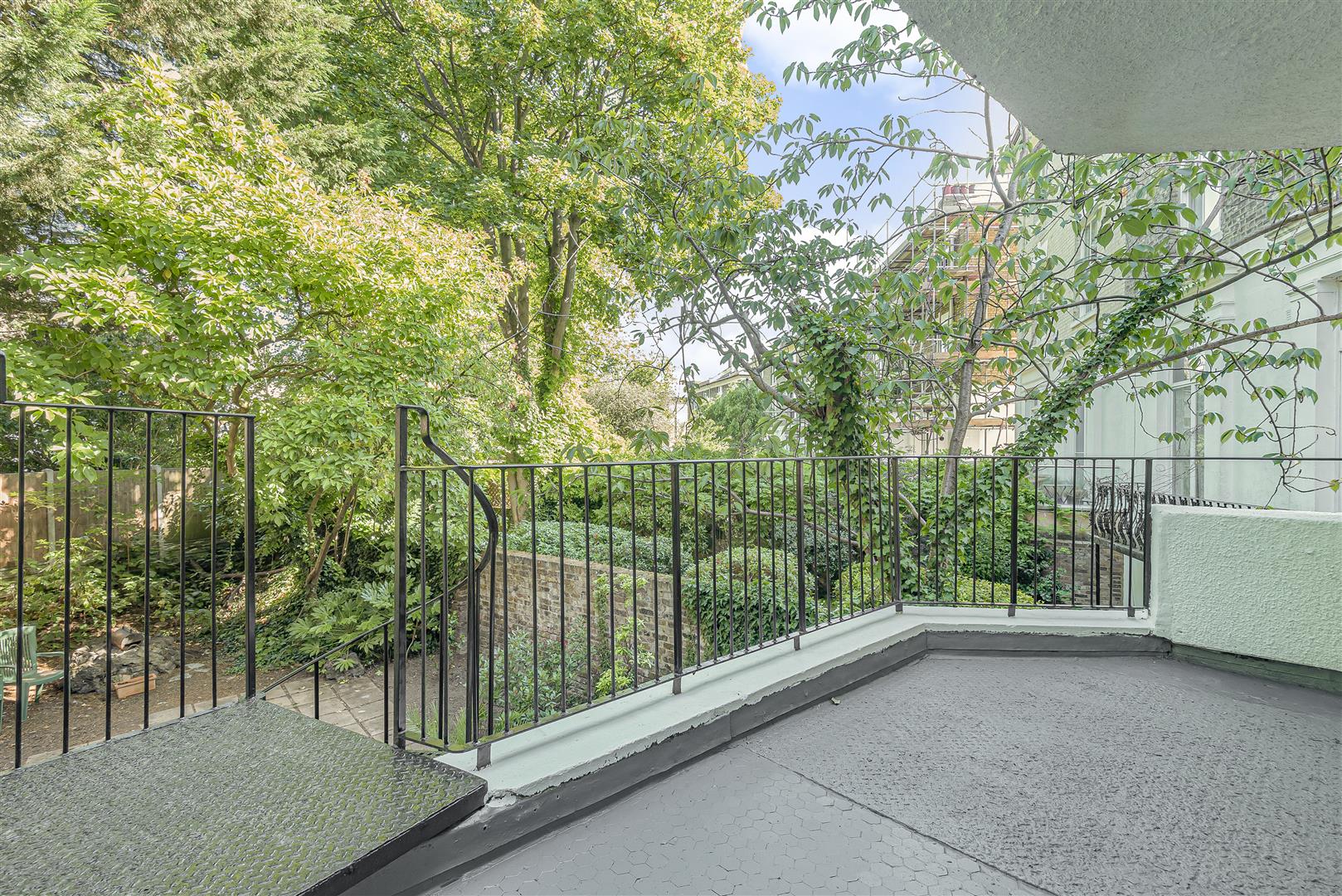 Upper Park Road Belsize Park NW3 2UN