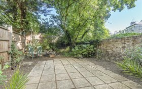 Upper Park Road Belsize Park NW3 2UN