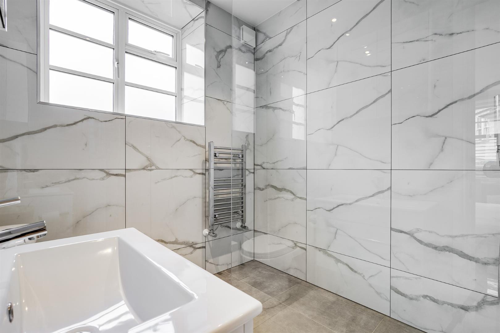 Frognal Lane Hampstead NW3 7EA