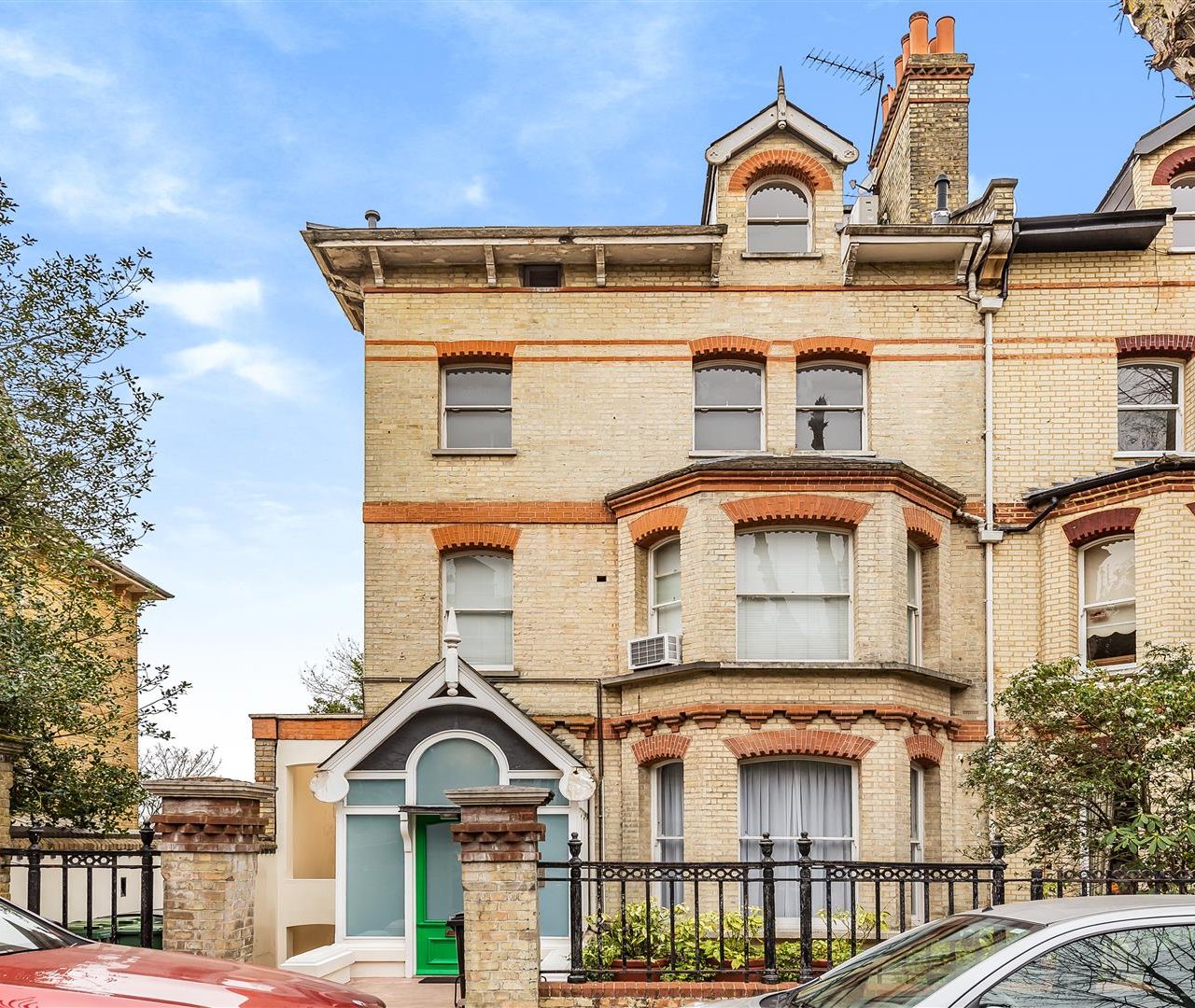 Ellerdale Road Hampstead NW3 6BB