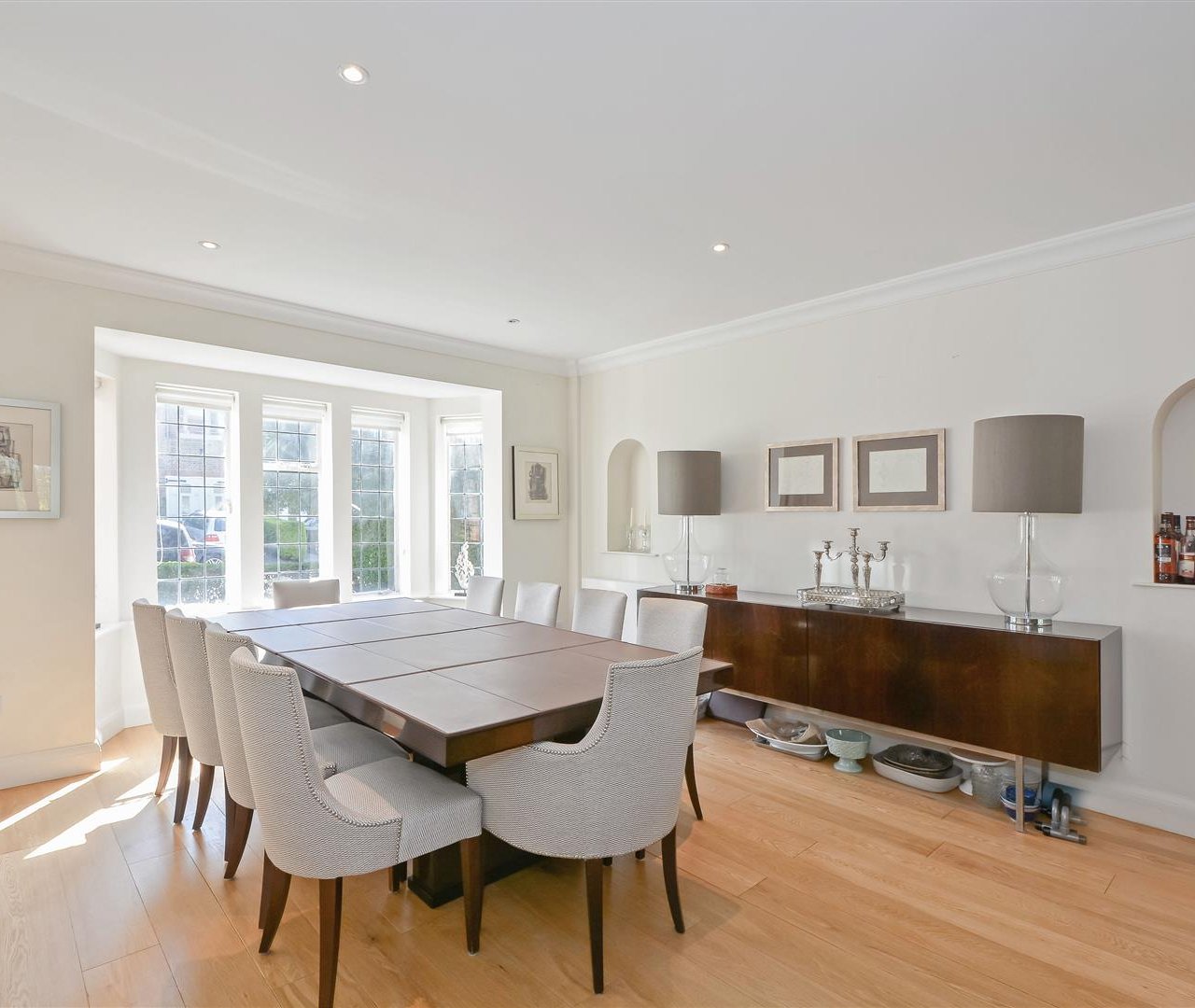 Linden Lea Hampstead Garden Suburb N2 0RF