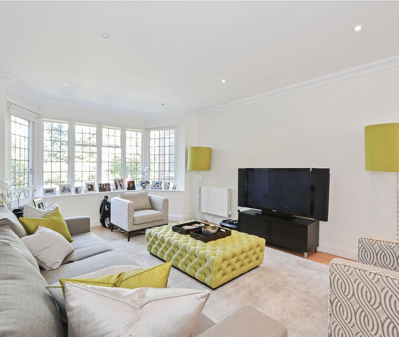 Linden Lea Hampstead Garden Suburb N2 0RF