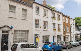 New End, Hampstead, NW3 1JD