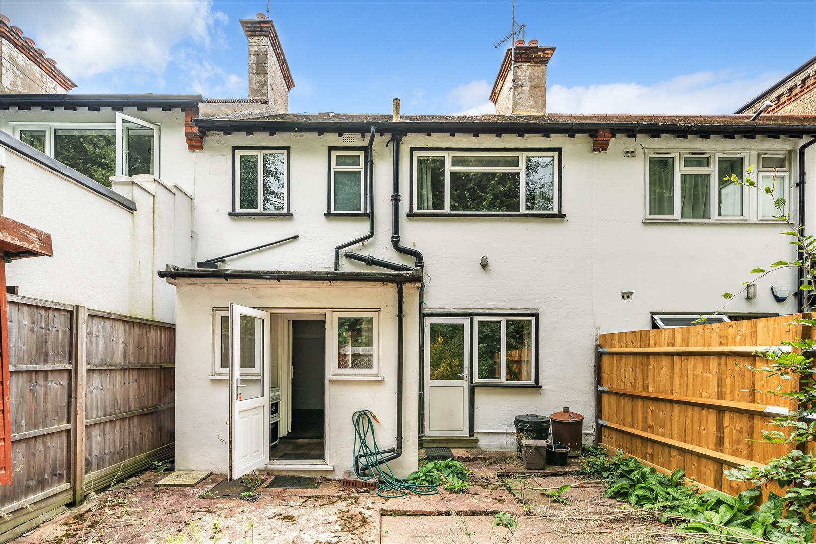 North End Road Golders Green NW11 7TA