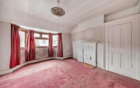 North End Road Golders Green NW11 7TA