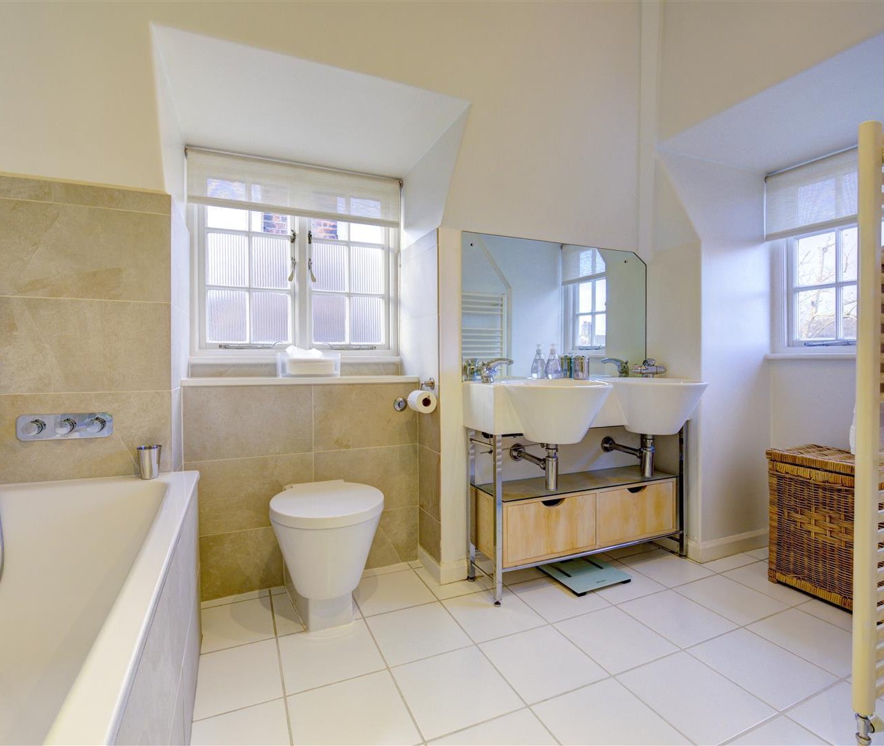 Corringham Road Hampstead Garden Suburb NW11 7EG