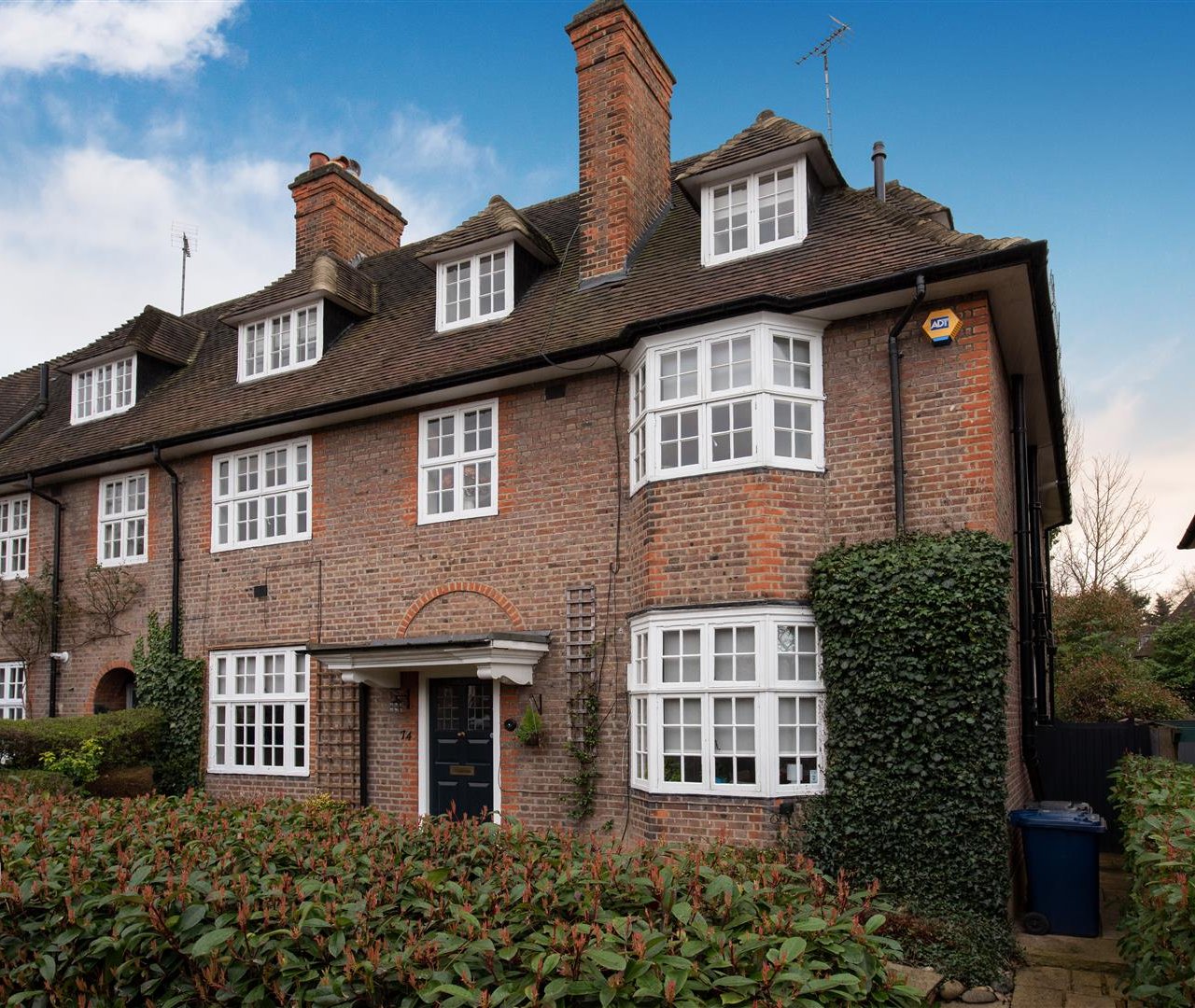 Corringham Road Hampstead Garden Suburb NW11 7EG