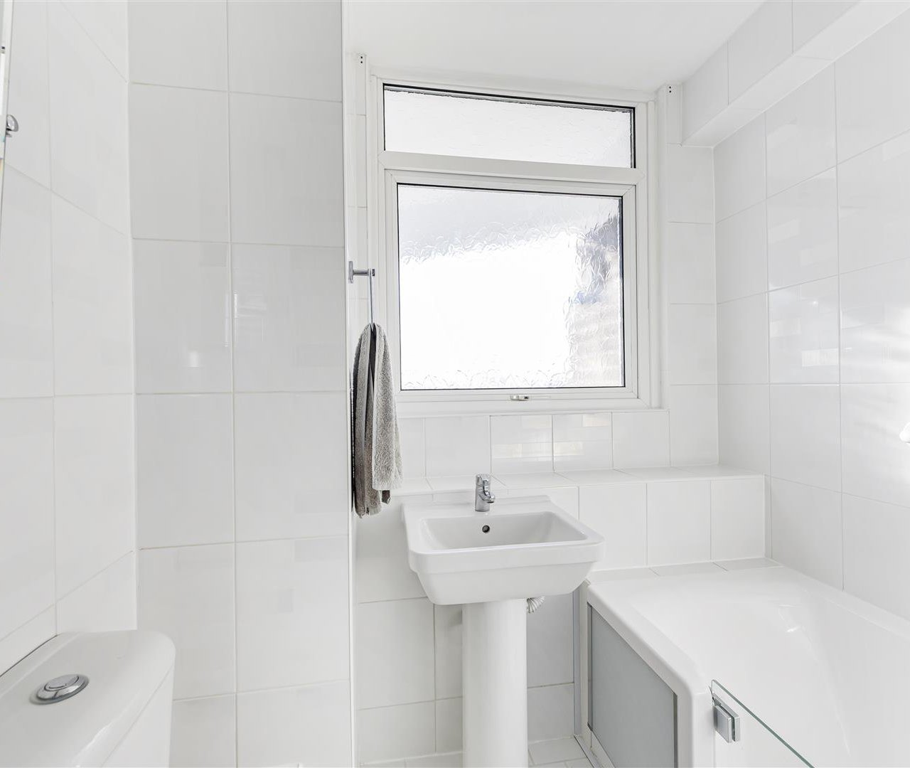 Fortis Green, London, N2 9ER