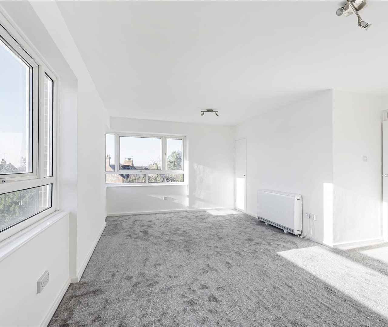 Fortis Green, London, N2 9ER