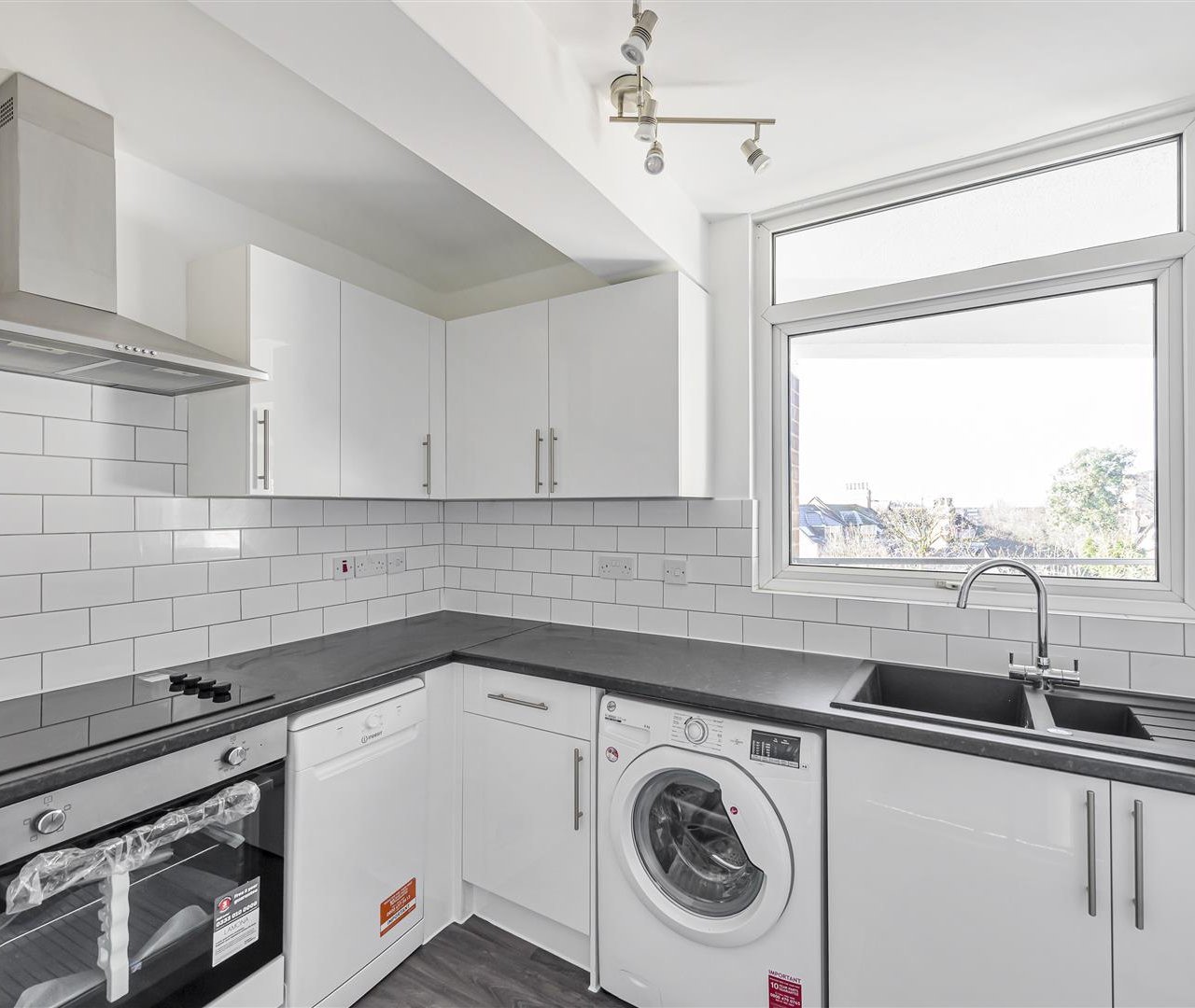 Fortis Green, London, N2 9ER