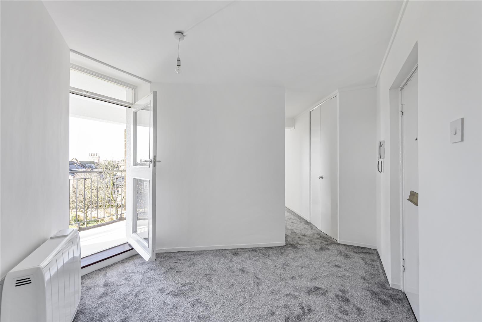 Fortis Green, London, N2 9ER