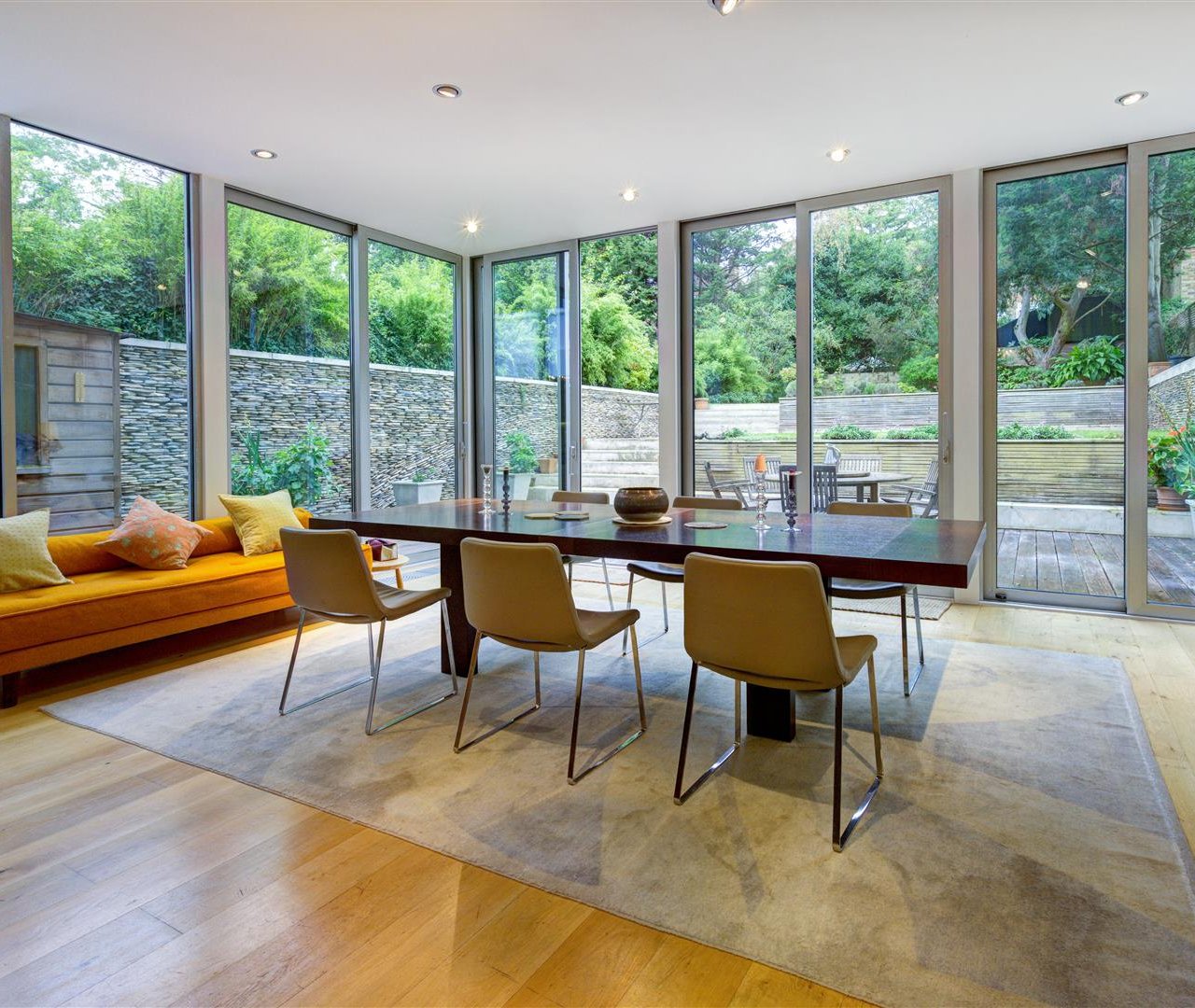 Canfield Gardens South Hampstead NW6 3EE